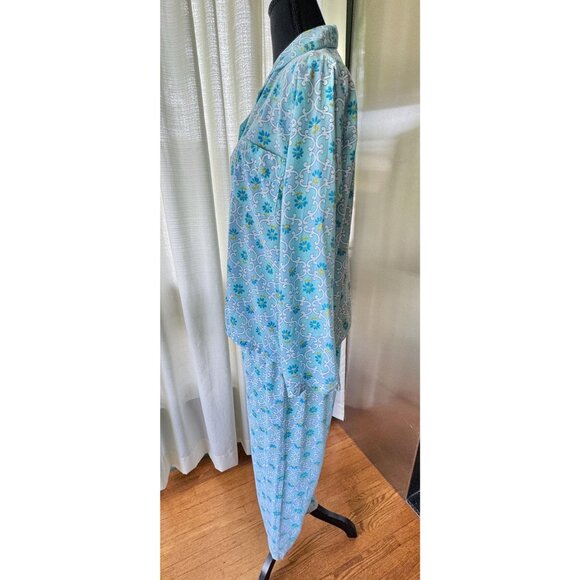 Vintage 1970s pyjama, blue flannel floral pajamas set, long sleeves classic pjs - Picture 6 of 9